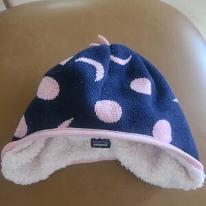 Patagonia Kids' Reversible Polka Dot Beanie in Navy and Pink